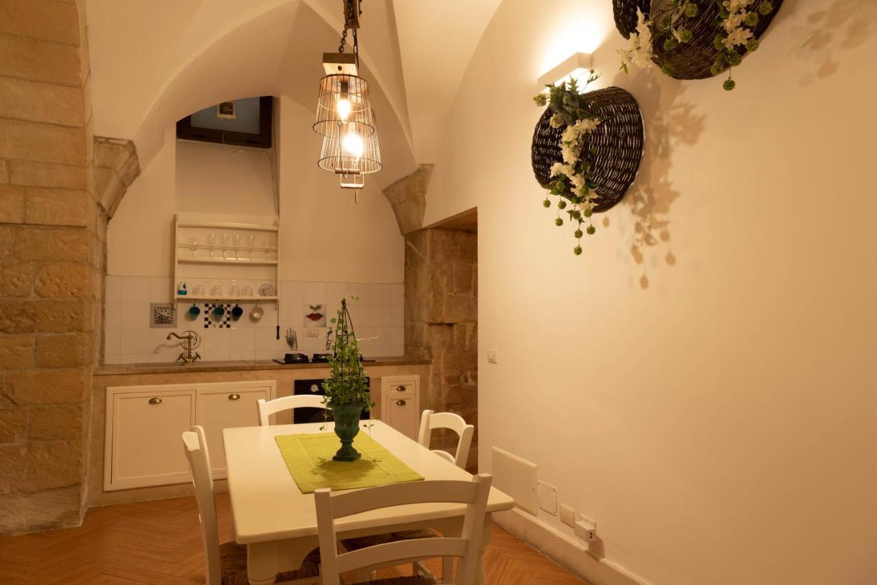 Cadelli Luxury Suite & Apartments Lecce Exterior foto