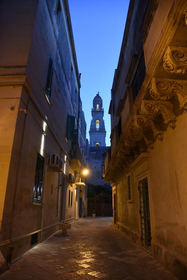 Cadelli Luxury Suite & Apartments Lecce Exterior foto